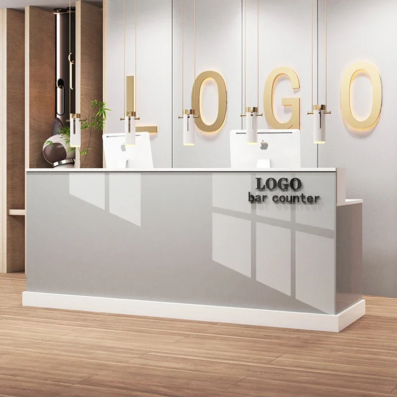 Outdoor Furniture Store - フロントデスクテーブルのデザイン性、受付バーカウンター、屋外塗装店、ライトラグジュアリー企業、レジ、理髪店、衣料品店、現金