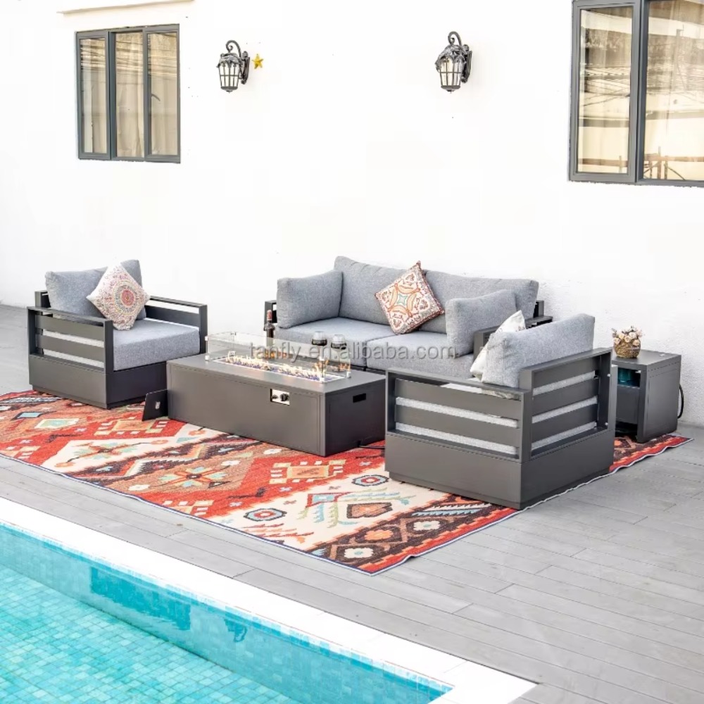 Outdoor Furniture With Fire Pit Table - ヴィラホテル屋外家具セット モダンアルミガーデン家具 ソファセット ファイヤーピットテーブル付き