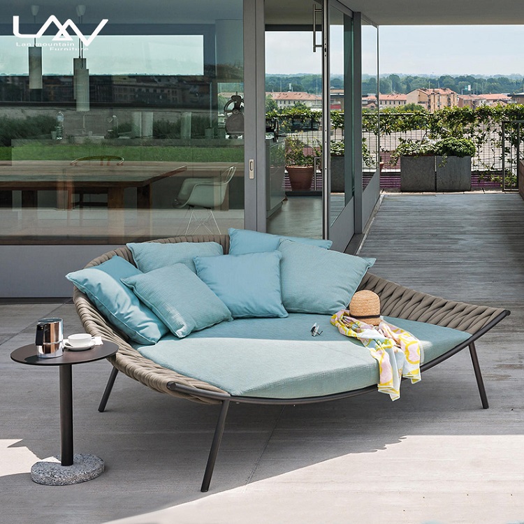 モダンな屋外ガーデン用織りロープデイベッド家具、ホテルパティ - Outdoor Daybed Furniture のレビューと価格