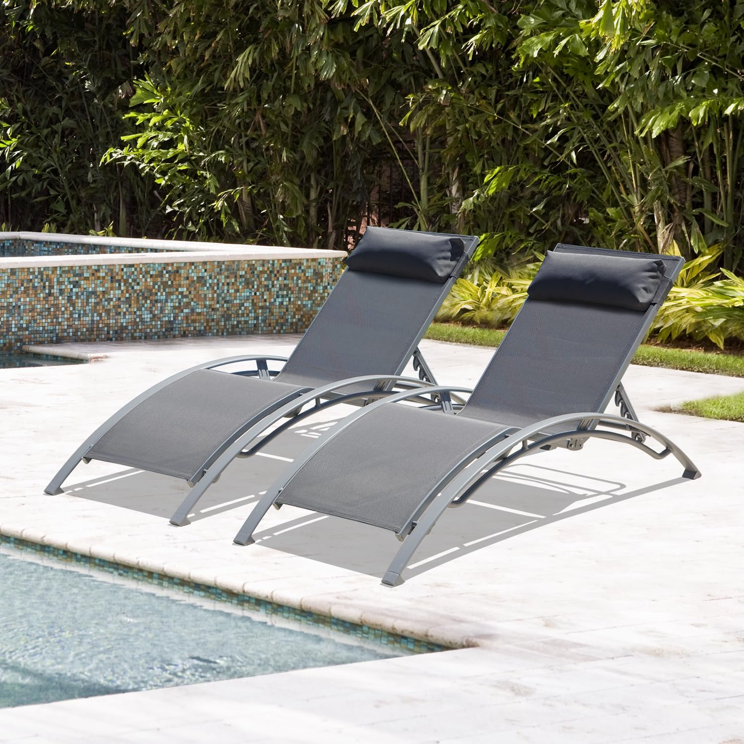 2個セット 調節可能なアルミ製屋外サンラウンジャー 全天候型 - Deck Chair Lounger のレビューと価格